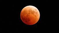 Eclissi di luna rossa
